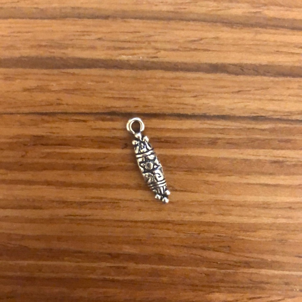 Mezuzah scroll pendant